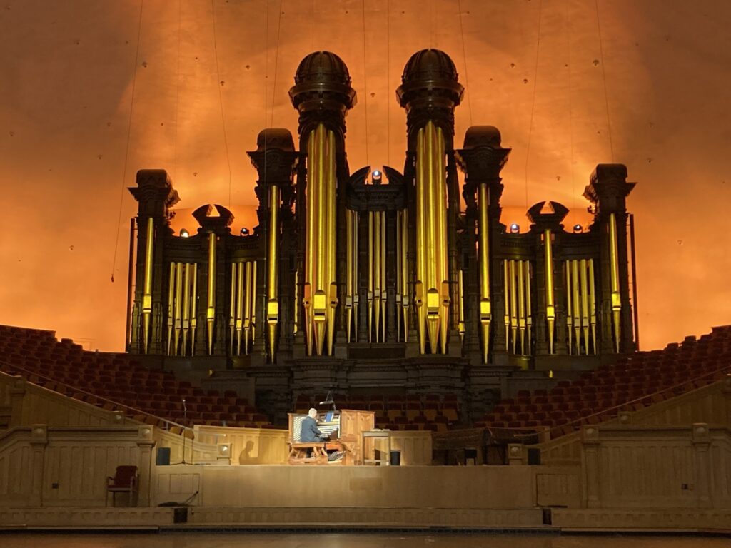 World Famous Pipe Organ