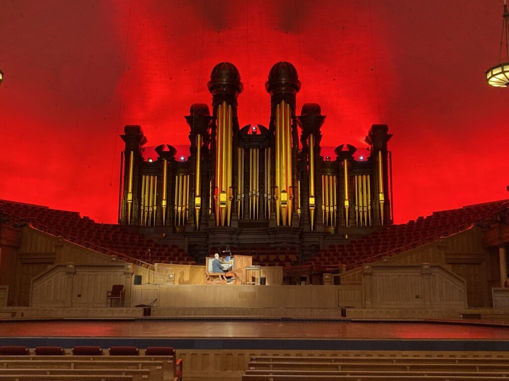 World Famous Pipe Organ