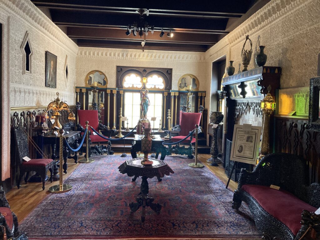 Villa Zorayda Antiquities