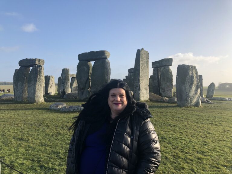How to Visit Stonehenge – 5,000 year old Sun Tracker