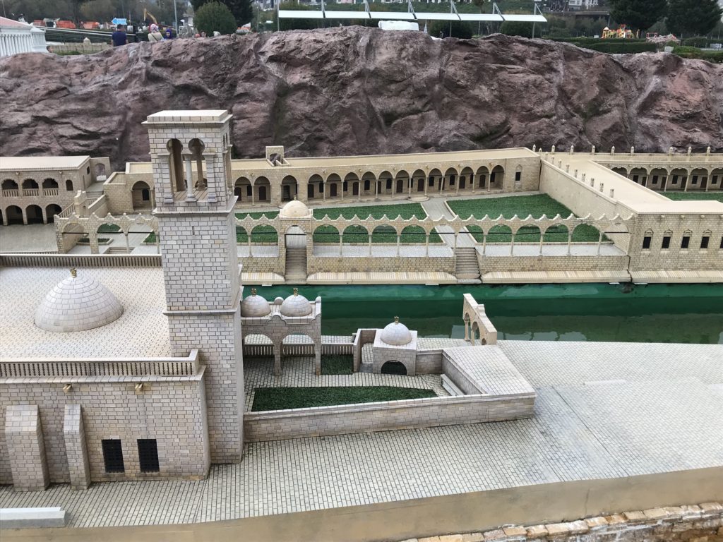 Gold Mosque Building Miniature with Waters