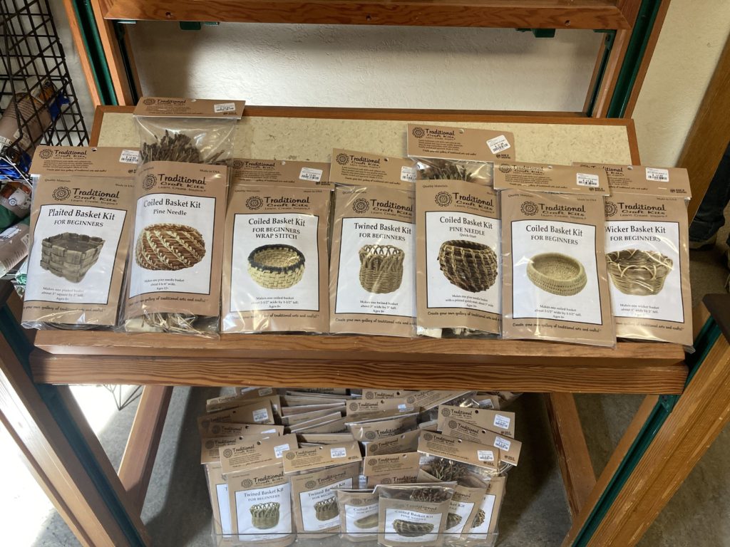 Craft Basket Kits in Plastics