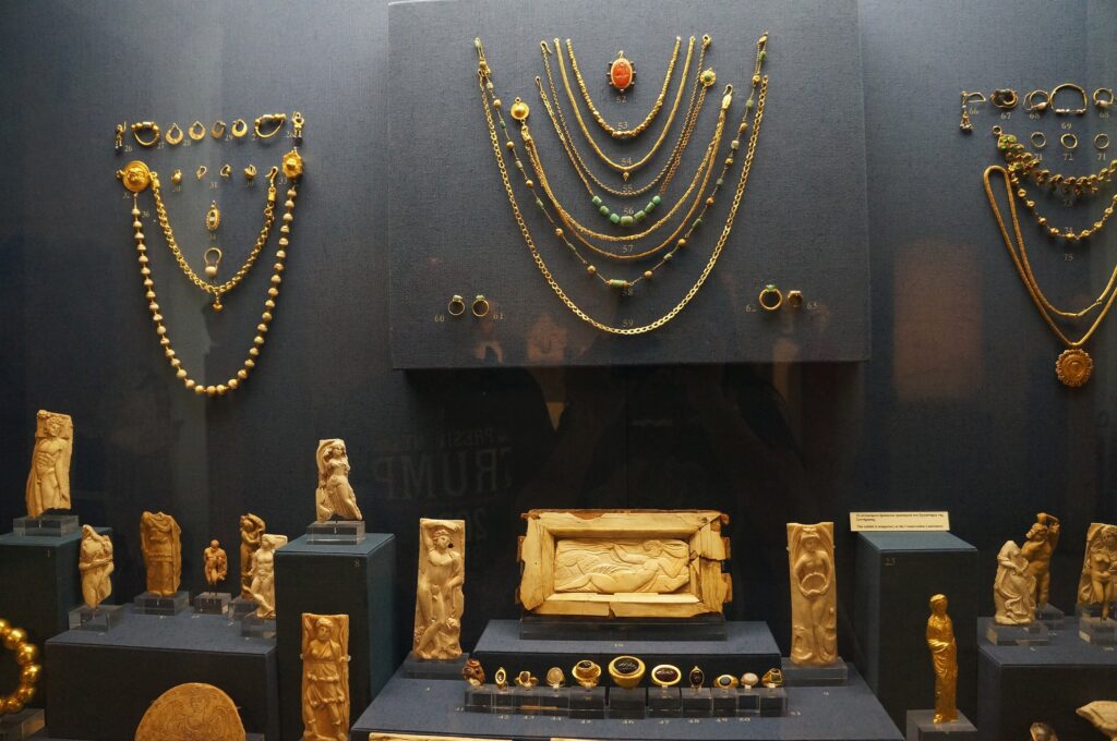 Jewelry at the Benaki Museum