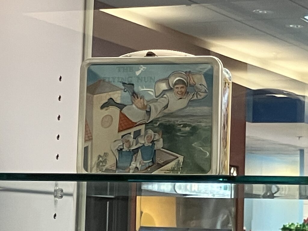 The flying Nun Lunch Box
