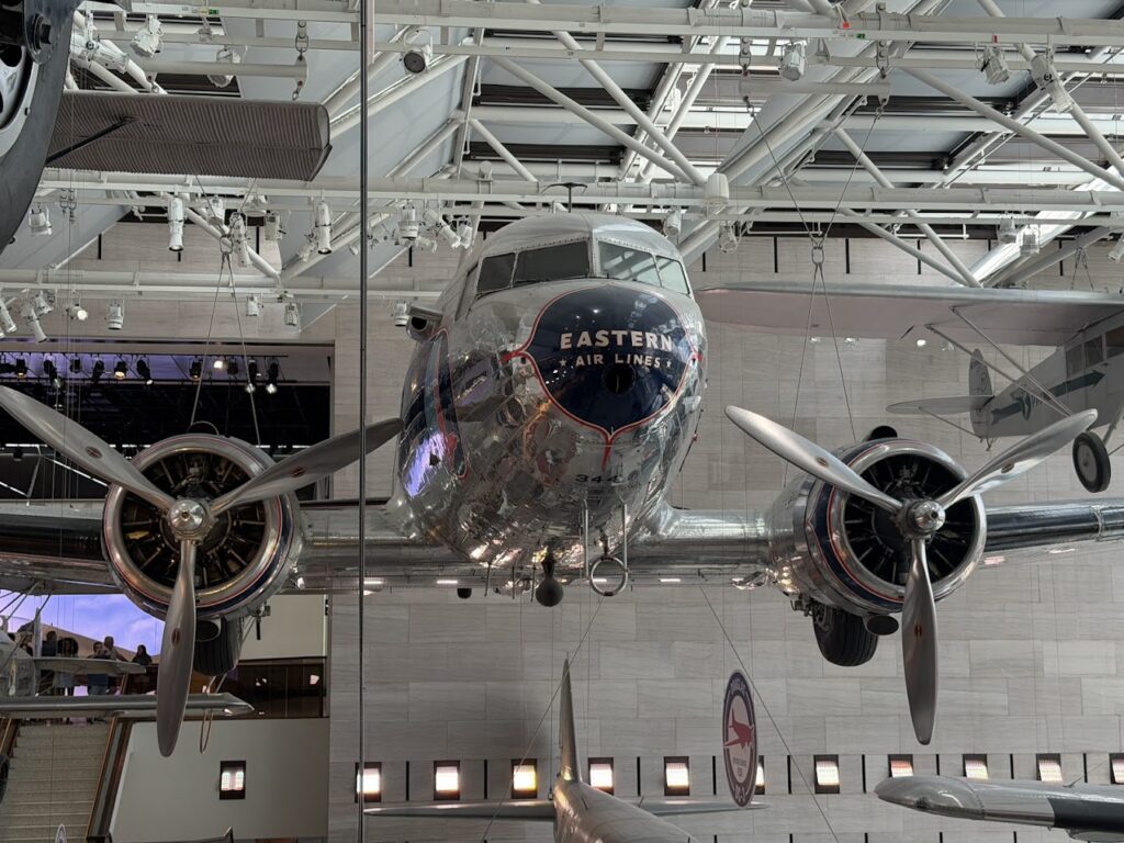 Douglas DC-3